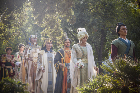 BARCELONA,SPAIN-SEPTEMBER 20,2014: Row of Giants,Gegants, parade, figures for traditional and folklore festivals, Barcelona.のeditorial素材