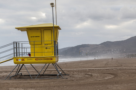 CASTELLDEFELS,SPAIN-OCTOBER 1,2015: Enclosed lifeguard tower in beach of Castelldefels, province Barcelona,Catalonia.のeditorial素材