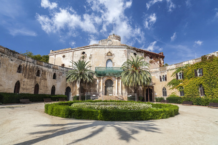 BARCELONA,SPAIN-SEPTEMBER 7,2011:Labyrinth parc, Parc del Laberint Horta. The oldest garden city, designed in 1792 by Domenico Bagutti.のeditorial素材