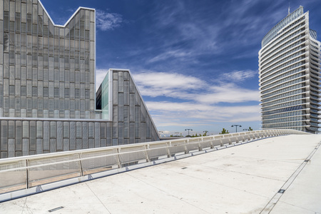 ZARAGOZA,SPAIN-MAY 29,2014: Modern architecture, buildings in Expo 2008 site, Tower, Torre del Agua and Congress Palace, Zaragoza, Spain.のeditorial素材