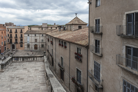 GIRONA,SPAIN-JUNE 2,2014: View of historic center of the city from cathedral, Girona,Catalonia.のeditorial素材