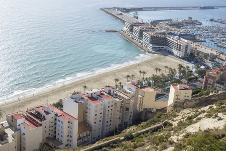 ALICANTE, SPAIN- JANUARY 18, 2018: General city view from santa barbara castle.Alicante, Spain.のeditorial素材