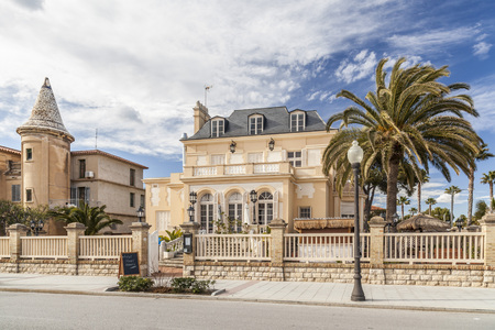 EL VENDRELL,SPAIN-MARCH 16,2018: Old manor houses, maritime promenade, Comaruga,El Vendrell,Catalonia, Spain.のeditorial素材