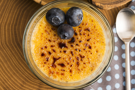 Creme brulee.French vanilla cream dessert with caramelised sugarの写真素材