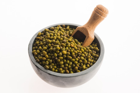 raw mung beanの写真素材