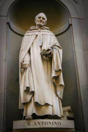Saint Antonino statue in Uffizi Gallery in Firenza, Italyのeditorial素材