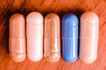 Alternative medicine pills and medicinal plants to improve healthの写真素材