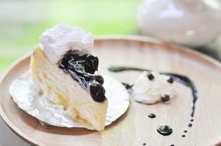 blueberry cheesecake dish on the tableの写真素材