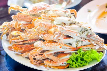 stream crab dish on the tableの写真素材