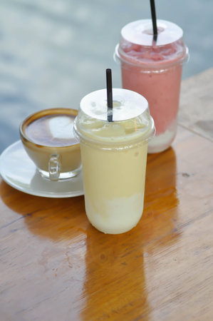 coffee , hot cofffee or latte coffee and strawberry smoothie