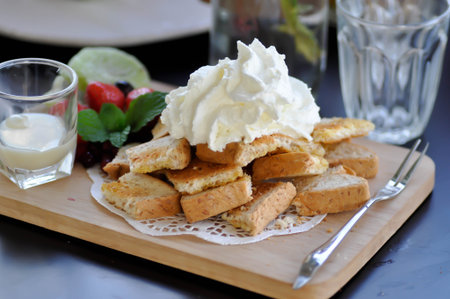 toast ,butter toast or toast with fruit and whipping cream