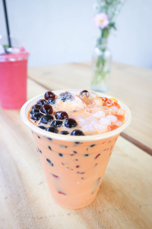 milk tea or thai tea or bubble tea for serveの写真素材