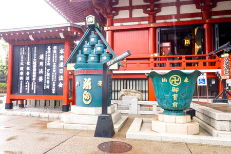 Closeup of Green Sculptures near the temple Asakusa in rainyのeditorial素材