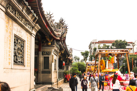 TAIPEI, TAIWAN - 22 February, 2016 Close up of  decorate lantern in Longshan Temple on 22 February, 2016のeditorial素材