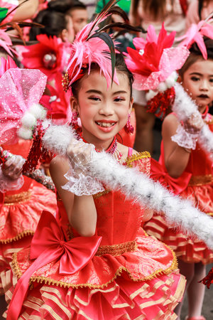 SAMUTSAKORN, THAILAND-December, 26, 2019: Focus of little portrait child Drum Mayer school students paradeのeditorial素材