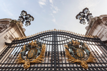Buckingham Palace - The Gilded Gatesのeditorial素材
