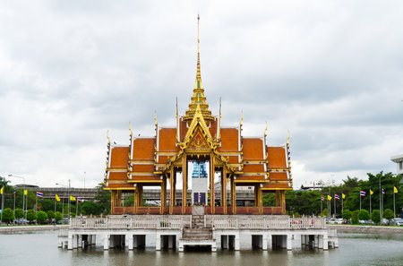 Floating Thai style pavilion in Thailandの写真素材