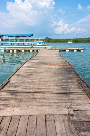 The wooden pier in Phang Nga bay national park of Thailandのeditorial素材