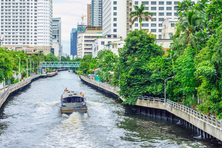 The passenger canal wooden boat for transportation in Bangkok, Thailandのeditorial素材