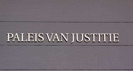 Den Haag, Netherlands-september 26, 2015: Palace of justice in the Hague Hollandのeditorial素材