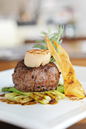 Grilled beef with scallopの写真素材