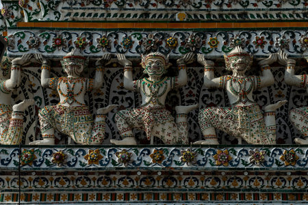 Wat Arun or Temple of Dawn is considered by many as one of the most beautiful temples in Thailand....