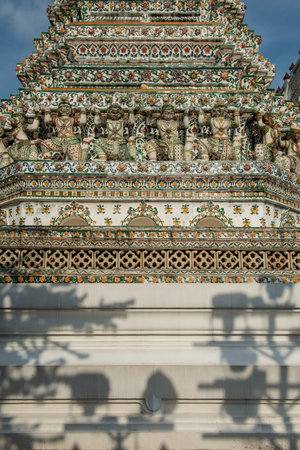 Wat Arun or Temple of Dawn is considered by many as one of the most beautiful temples in Thailand. Wat arun is one of Bangkok's world famous landmarks.の写真素材