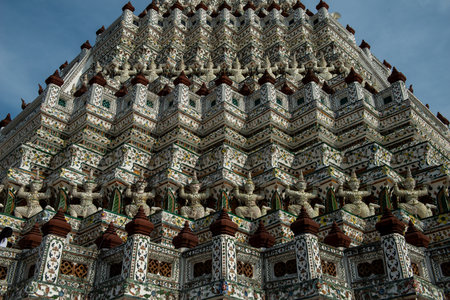 Wat Arun or Temple of Dawn is considered by many as one of the most beautiful temples in Thailand. Wat arun is one of Bangkok's world famous landmarks.の写真素材
