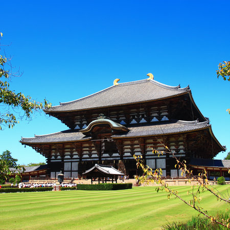 Exterior of Todaiji, the world's largest wooden building and a UNESCO World Heritage Site in Nara, Japan. のeditorial素材