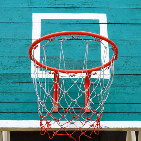 Basketball hoop