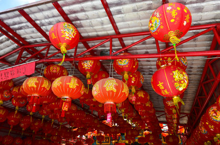 Suphanburi city Thailand May 27 2018 Unidentified Huge dragon statue at Suphanburi Thailand. New Year Lantern Festival, Dragon Chinese New Year.のeditorial素材