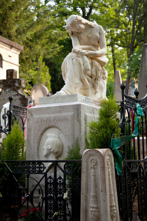 Tomb of Frederic Chopin, cemetary Pere Lachaise, Parisのeditorial素材