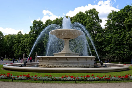 Fountain in the Saxon Garden in Warsawの写真素材