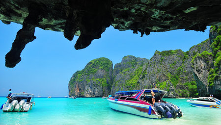 Phi Phi island Maya bay,Krabi,Thailandのeditorial素材