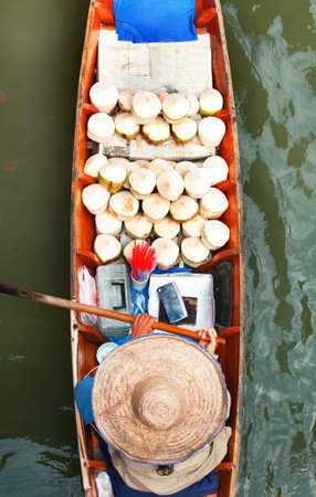 Floating market,Woodenboats, Thailand の写真素材