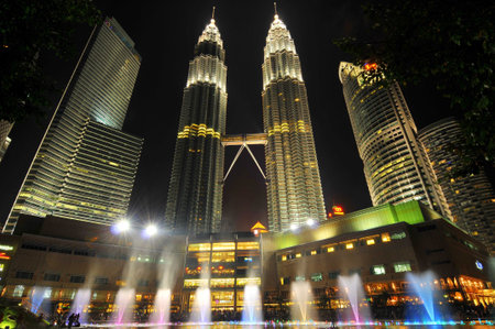 KUALA LUMPUR-OCT-20-2012  View of The Petronas Twin Towers at night on October 20, 2012 in Kuala Lumpur, Malaysia Petronas Twin Towers are twin skyscrapers and were tallest twin buildings in the world  のeditorial素材