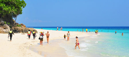 KRABI,THAILAND - DEC 25  Koh Phai in Thailand Tourist s of different countries come to visit the beautiful islands of Andaman and popular sunbathing on December 25, 2012 in Krabi  のeditorial素材