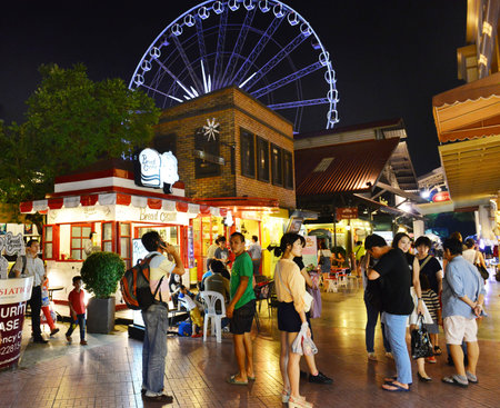 BANGKOK-August 23: Unidentified people visit Asiatique The Riverfront at night on August 23, 2014 in Bangkok, Thailand. There are more than 500 outdoor shopping stores in Asiatique The Riverfront.のeditorial素材