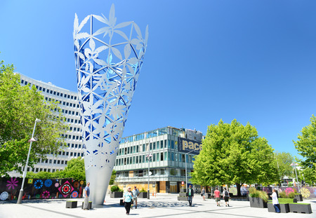 CHRISTCHURCH, NEW ZEALAND - November 24 Tourists stroll on November 24, 2014 in Christchurch, New Zealand.Christchurch is the largest city on South Island and major tourism destination in New Zealand.のeditorial素材
