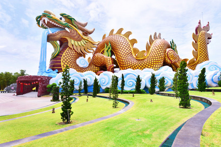 Dragon statues in Suphan Buri, Thailand.の写真素材