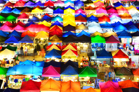 BANGKOK - August 21, 2015: View from above of a night market in Huay Khwang district, Bangkok.のeditorial素材