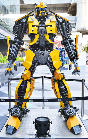 BANGKOK - JUNE 9 2016 : Bumblebee robot statue from Transformers were display at Siam Discovery has been renovated in new interior design. It is The new largest shopping mall in the center of capitalのeditorial素材