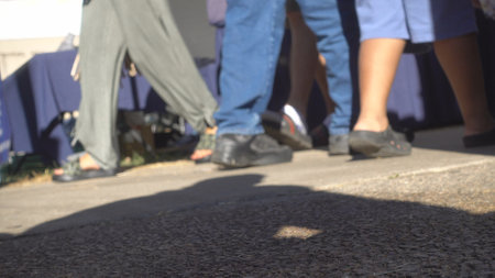 Large picture of People Walking