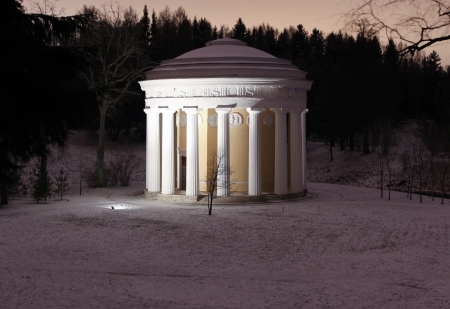 The temple of Friendship in the Pavlovsk Park at Night on January 2014, Pavlovsk, Russian Federationのeditorial素材