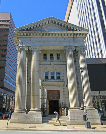 Classical architecture in Halifax was an old bank now a bar.のeditorial素材