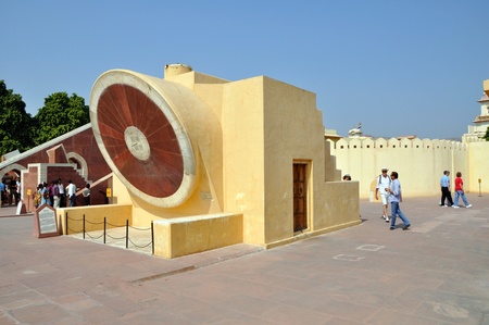 JAIPUR, INDIA - 4 NOVEMBER, 2009: A group of tourists admire Jantar Mantar observatory on November 4, 2009. The Jantar Mantar is a collection of architectural astronomical instruments inscribed on the UNESCO World Heritage List.のeditorial素材
