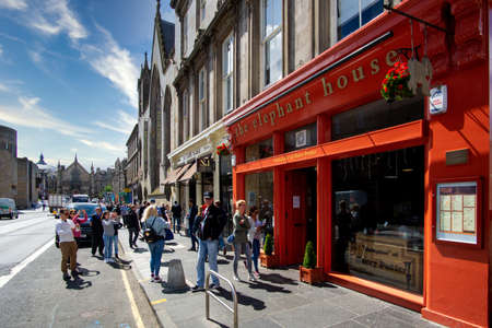 wide angle view of the elephant house cafe on sunny day in Edinburghのeditorial素材