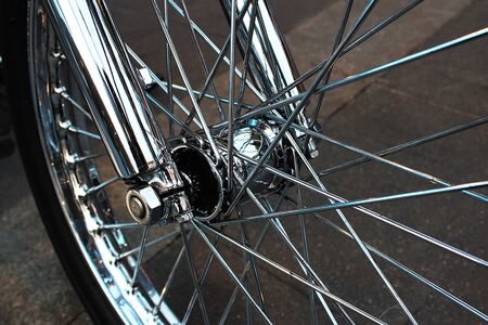 Front wheel frame of the big bike