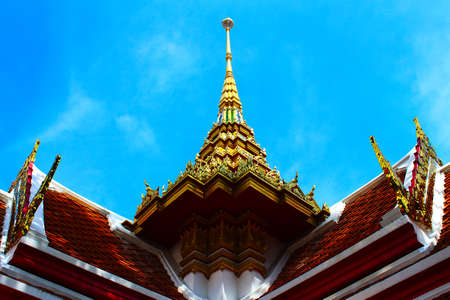 Metal mesh at the park on the bridge in the middle of the Chao Phraya River in Bangkok, Thailandの写真素材