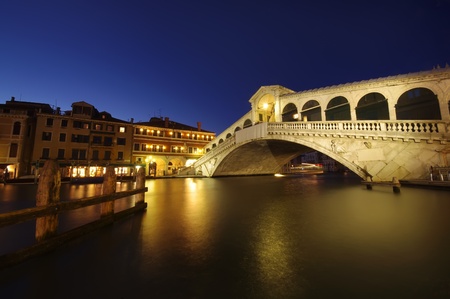 Rialto bridge at night, Veniceのeditorial素材